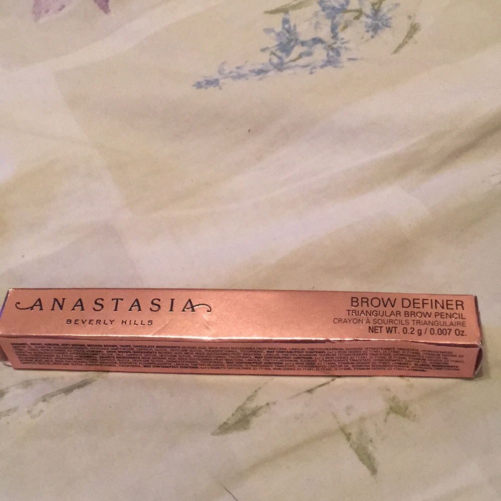 Anastasia Beverly Hills Brow Definer in chocolate